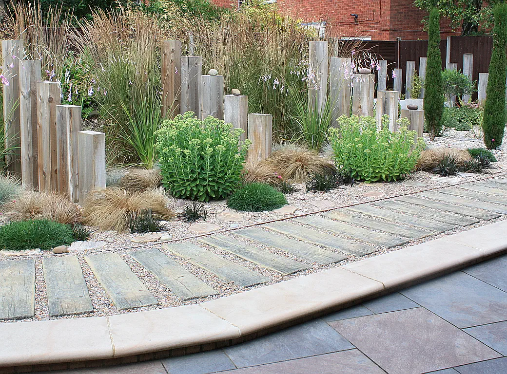 Coast inspired garden.