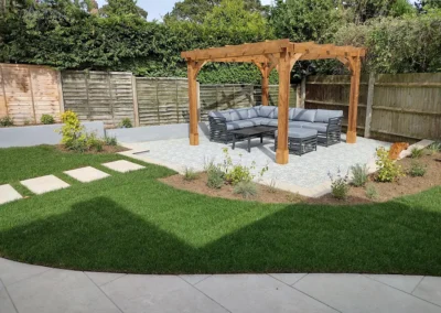 Informal garden seating Welwyn Garden City.